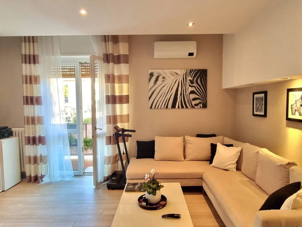 Appartamento a Como in Via Giovanni Battista Barberini, 23 - Foto 3