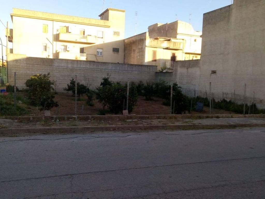 Terreno a Castelvetrano in Via Pignatelli Aragona s.n.c - Foto 3