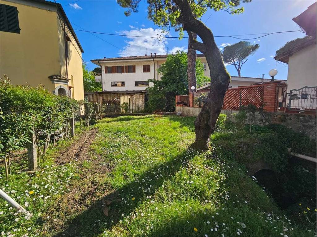 Casa indipendente a Buggiano in Via lucchese bugiano, 54 - Foto 2