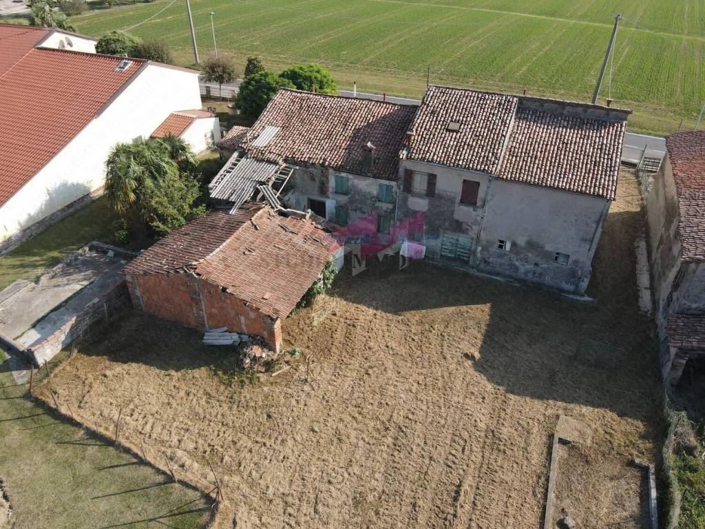 Villa a Borgo mantovano in Via Gorgadelli, 22 - Foto 2