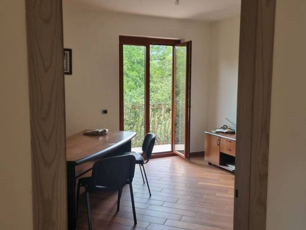 Villa a Giffoni valle piana in Via Murate - Foto 3