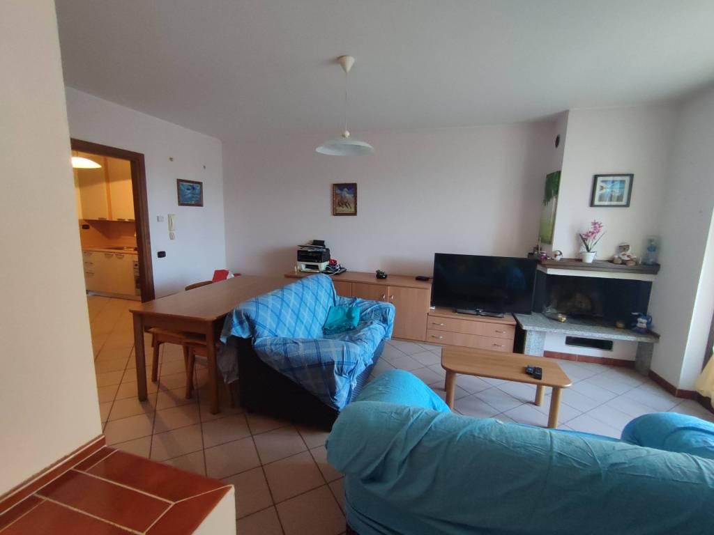 Appartamento a Dizzasco in Via Monte Generoso, 10 - Foto 2