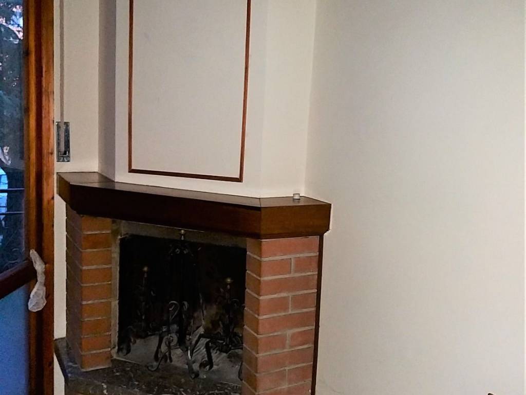 Appartamento a Castiglione del lago in Via Giuseppe Di Vittorio - Foto 4