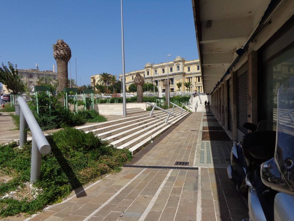 Immobile a Catanzaro in Piazza Matteotti - Foto 2