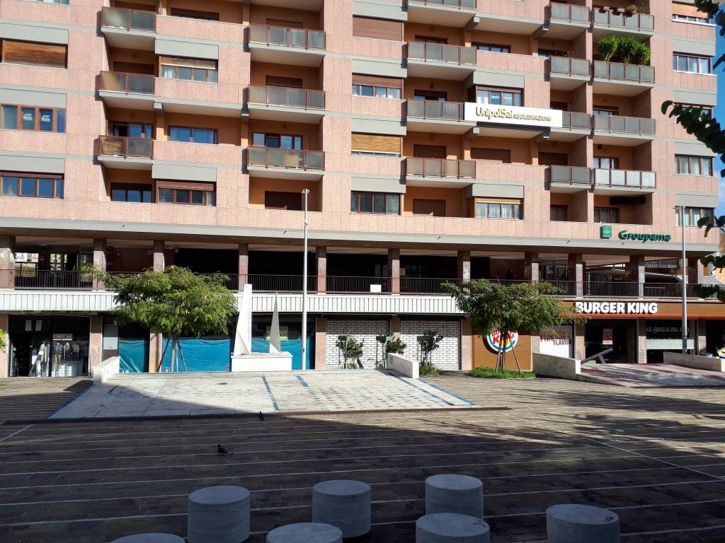 Immobile a Catanzaro in Piazza Matteotti - Foto 3