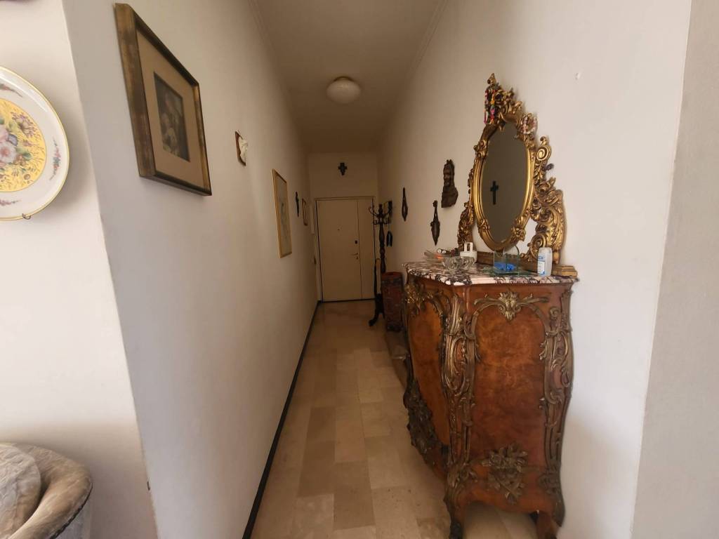 Appartamento a Cantù in Via Armando Diaz - Foto 3