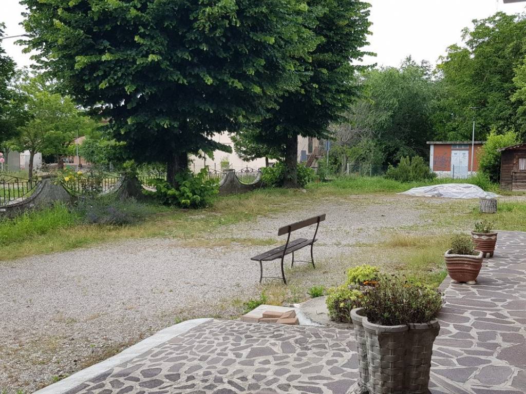 Villa a Mirandola in via Delle Valli - Foto 4
