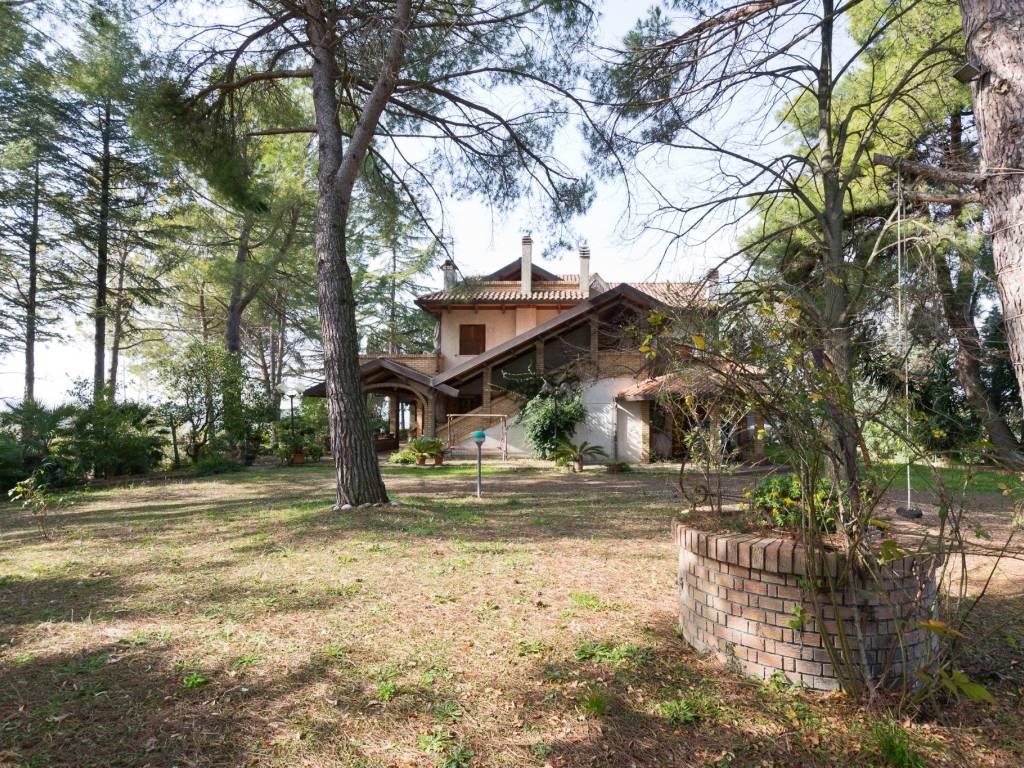 Villa a Pianella in Contrada Collalto - Foto 2