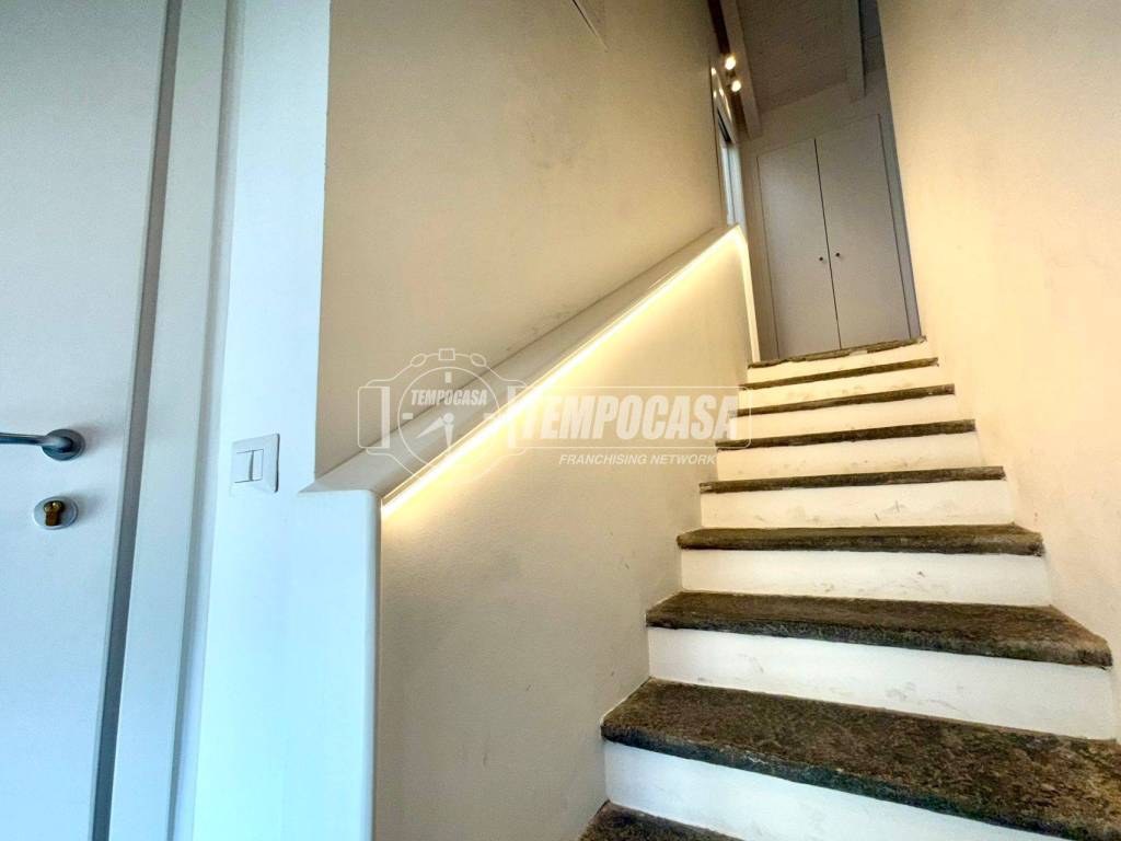 Appartamento a Verbania in Corso Benedetto Cairoli, 32 - Foto 5