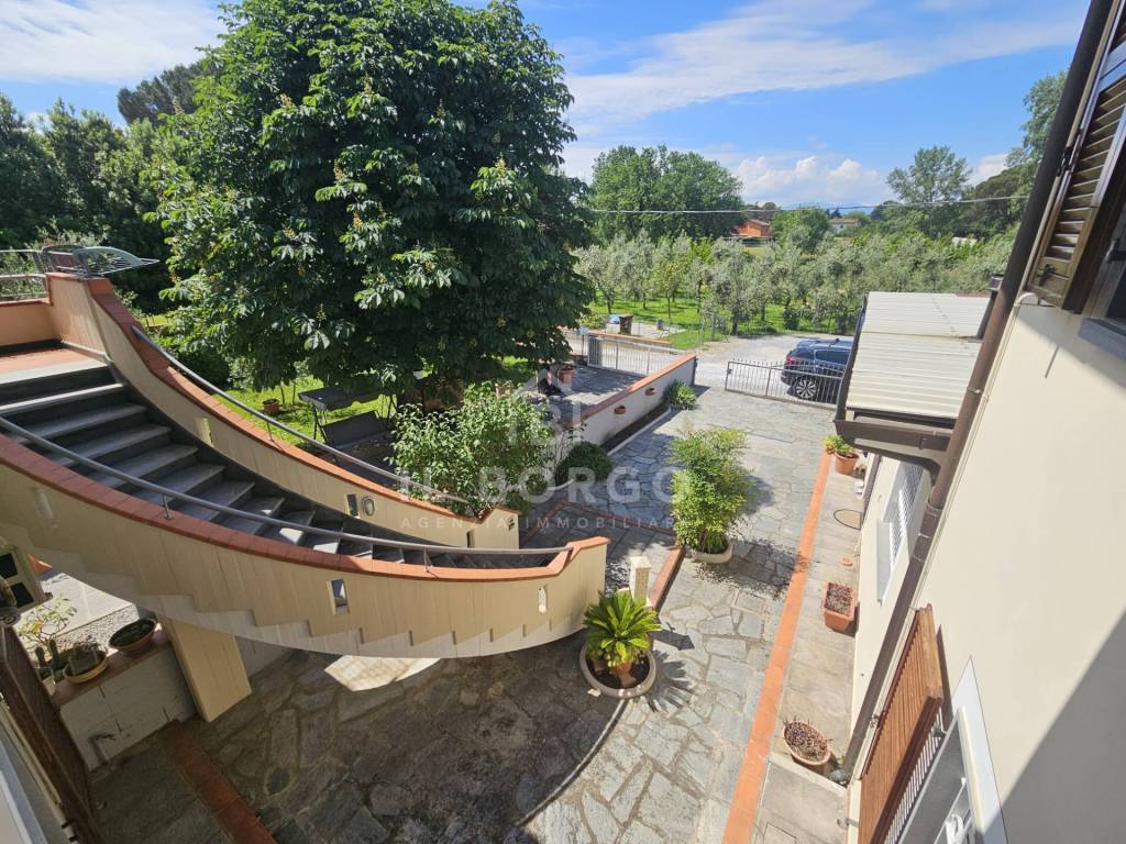 Appartamento a Buggiano in Via Bellavista, 55 - Foto 2