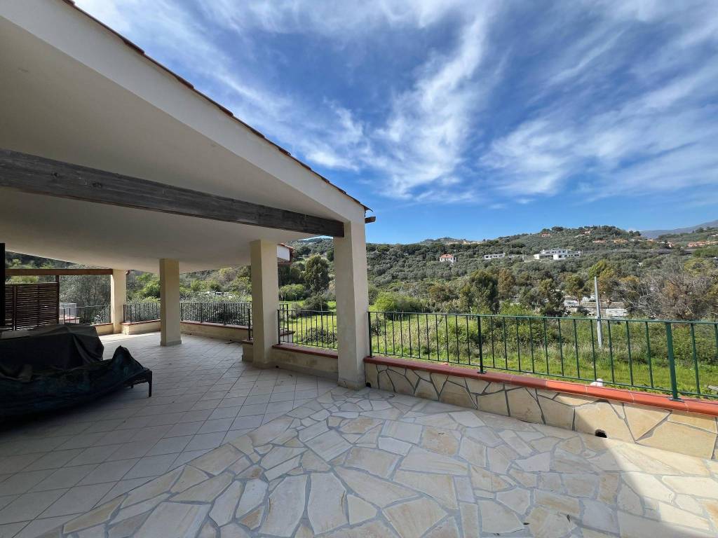 Appartamento a Diano marina in Strada ai Gorleri - Foto 2