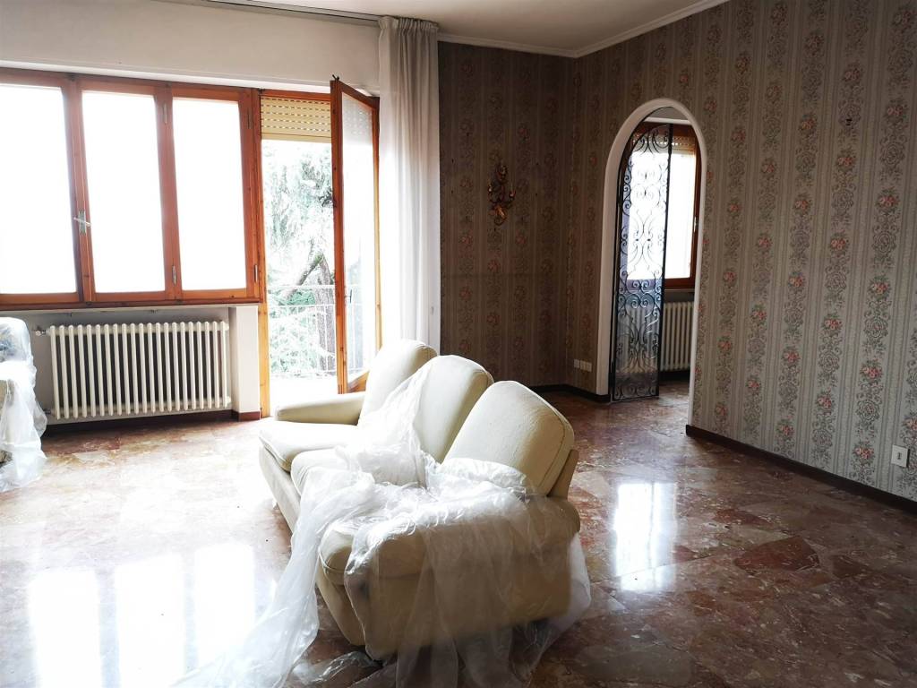 Appartamento a Poggibonsi in Via Ferdinando Bruschettini - Foto 4