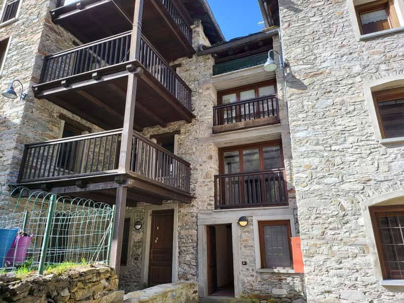 Appartamento a Alagna valsesia in Strada Provinciale di Alagna - Foto 2