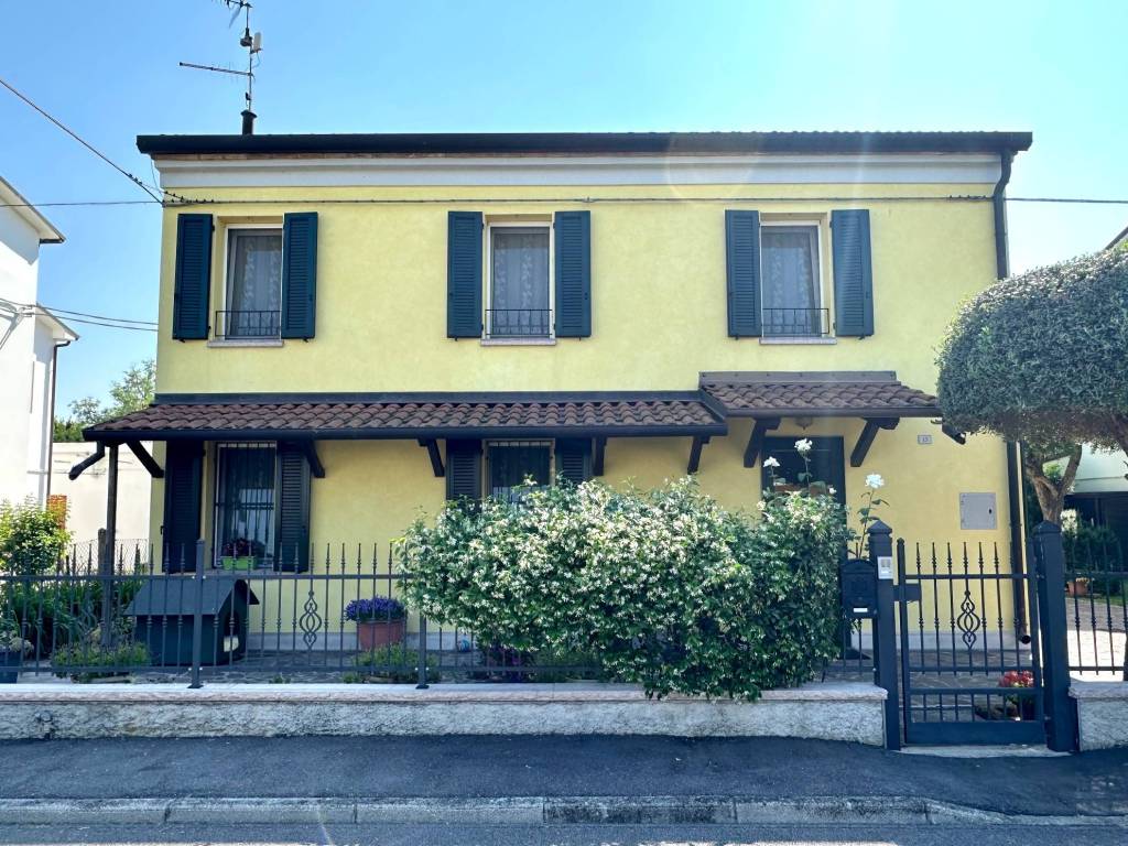 Villa a Tresignana in Via Nevatica, 13 - Foto 2