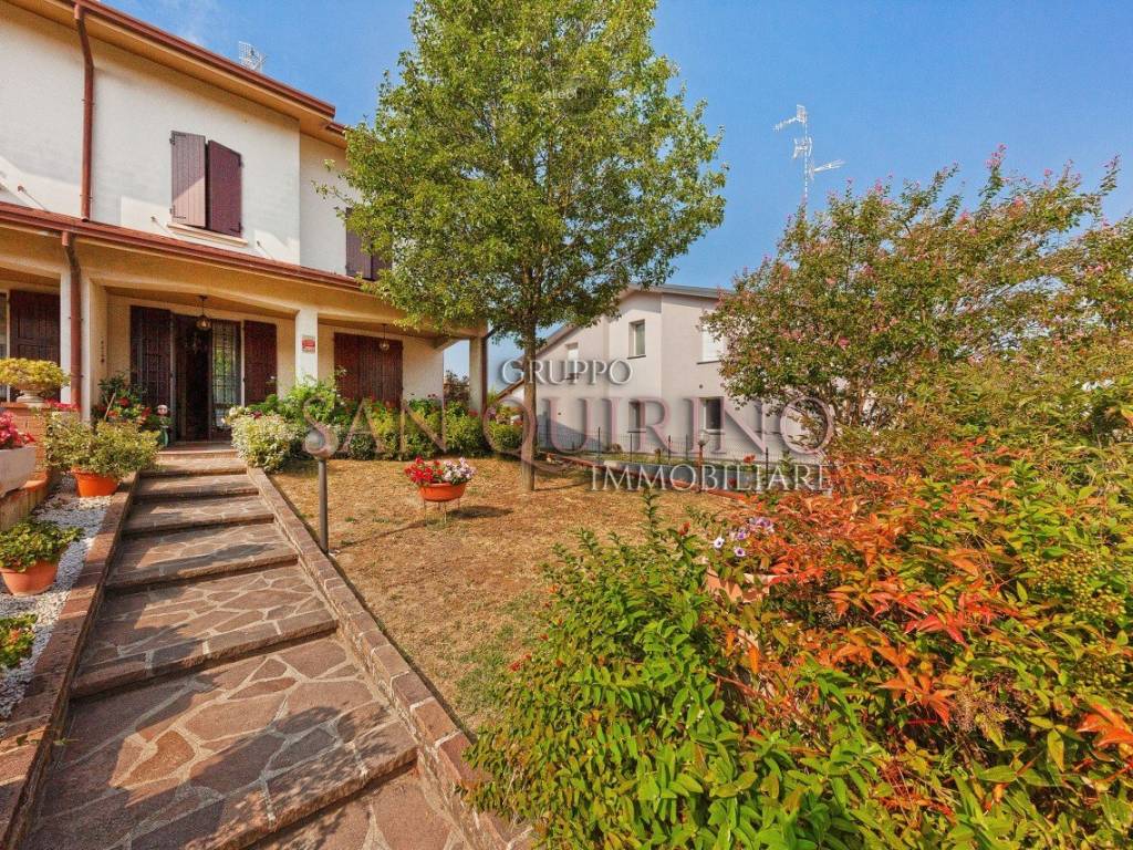 Villetta a schiera a Novellara in Via Caravaggio, 12 - Foto 2
