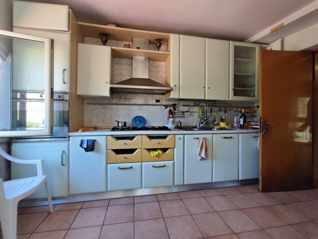 Appartamento a Montesilvano in Via Marmolada - Foto 3