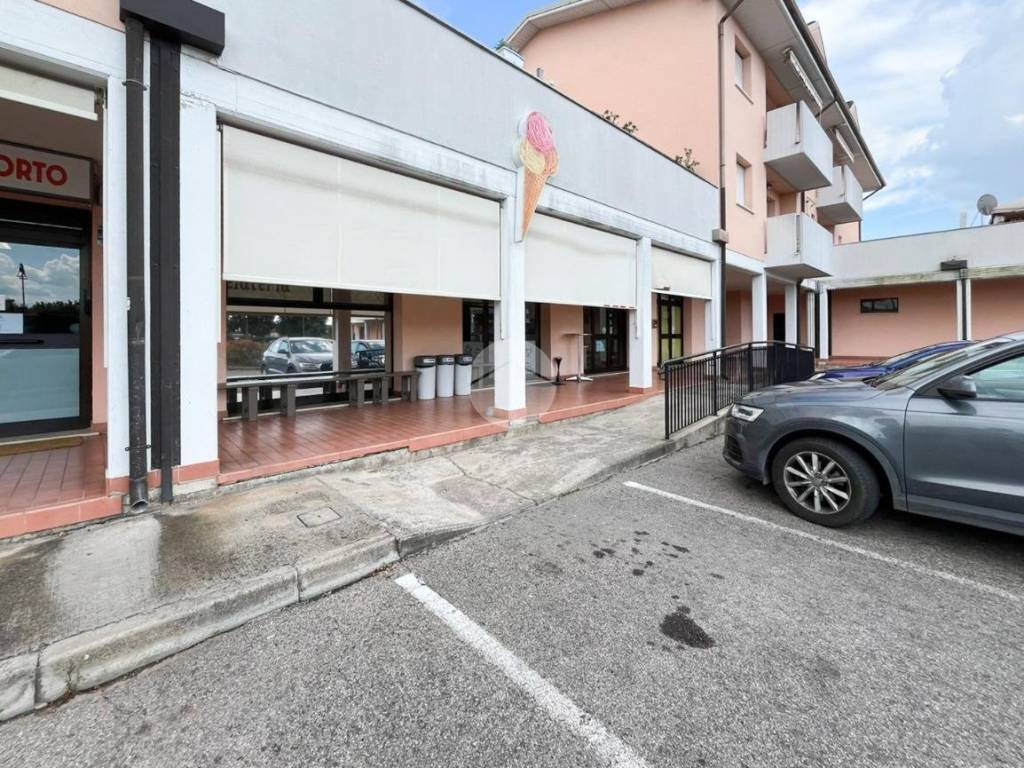 Immobile a Porto mantovano in Via Europa - Foto 2