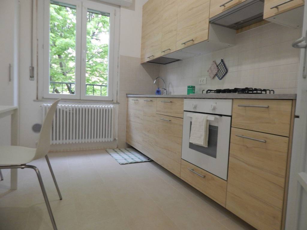 Appartamento a Parma in Viale Osacca, 9 - Foto 2