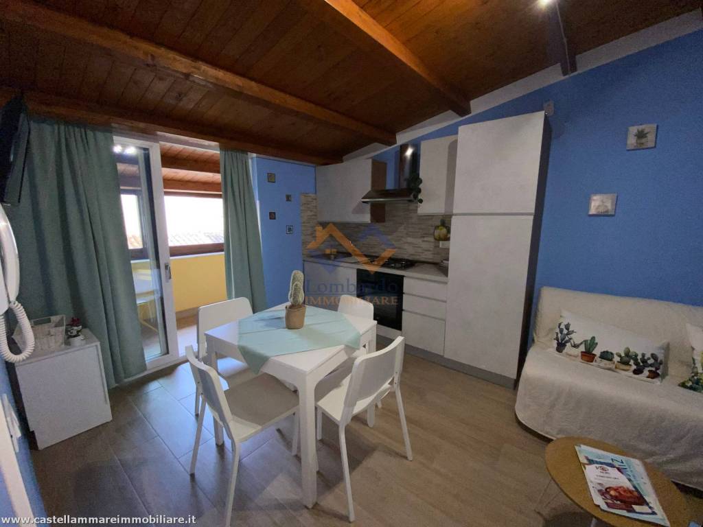 Casa indipendente a Castellammare del golfo in Via Don Giovanni Minzoni - Foto 2