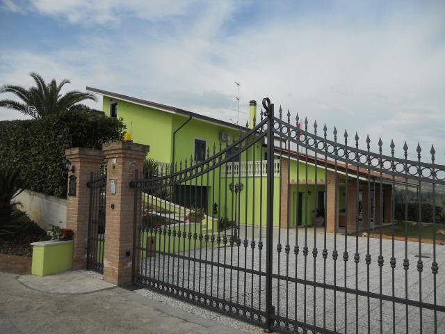 Villa a Martinsicuro in Via Castani - Foto 4