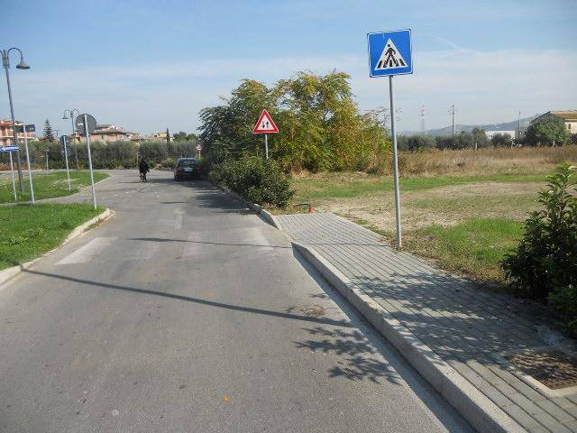 Terreno a Spinetoli in Via Vannicola - Foto 3