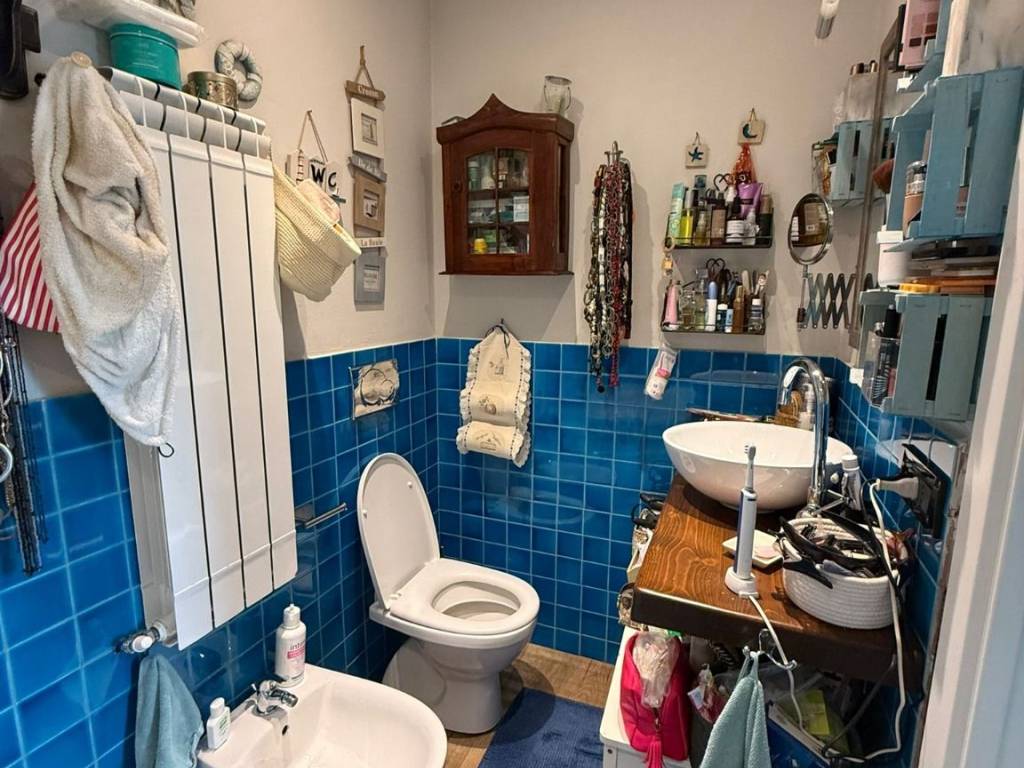 Appartamento a Ameglia in Via Alessandro Manzoni - Foto 2