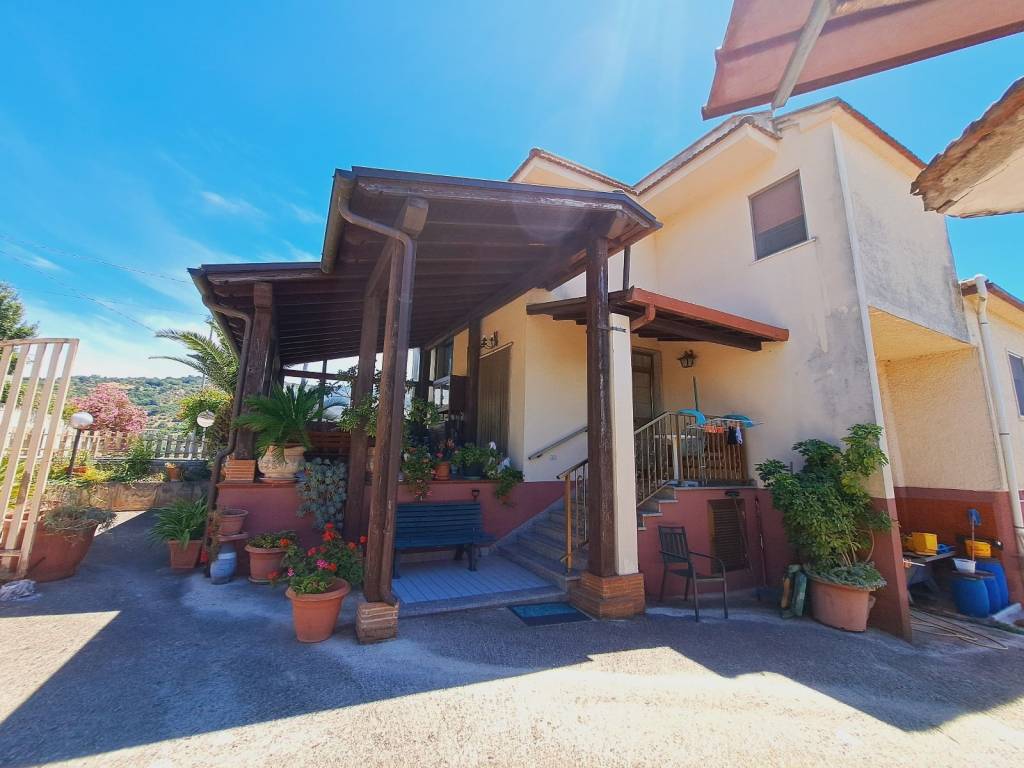 Villa a Anagni in Strada Provinciale San Filippo - Foto 3