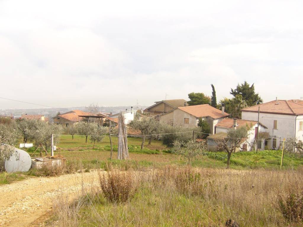 Terreno a Colonnella in Contrada San Martino - Foto 2