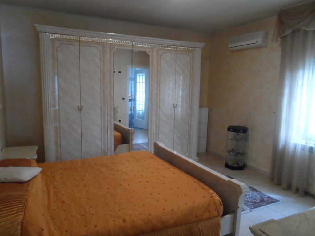 Casa indipendente a Alba adriatica in Via Aniene - Foto 2