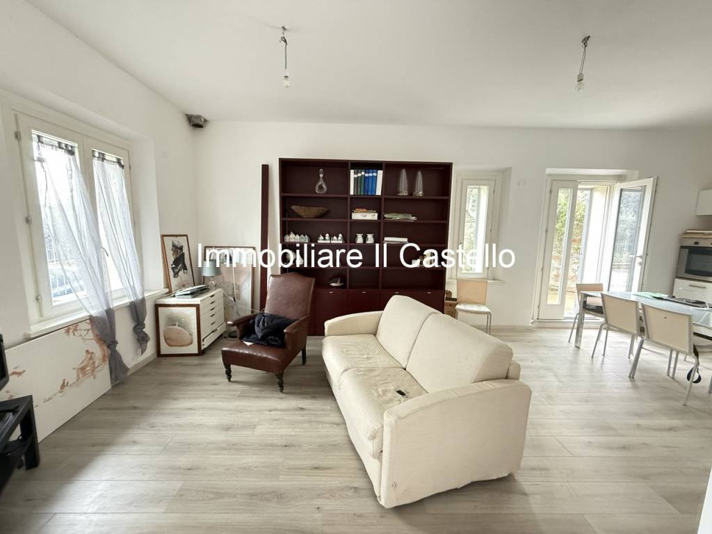 Villa a Castiglione del lago in Viale Giuseppe Garibaldi - Foto 5