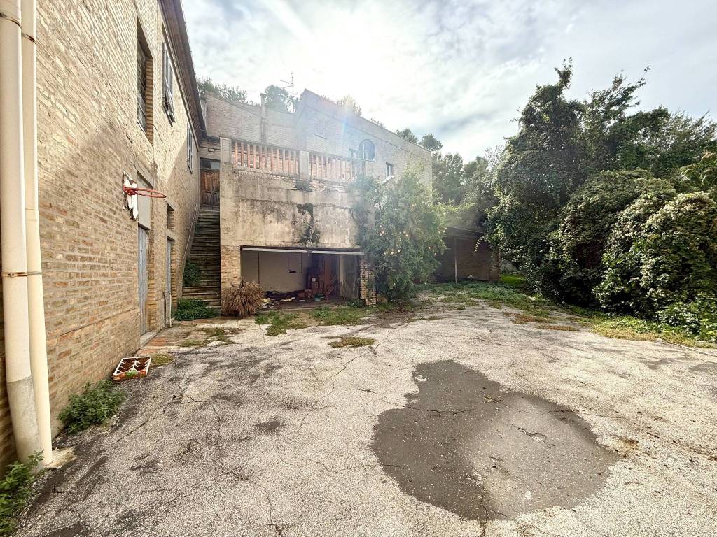 Palazzo / stabile a Recanati in Via Spazzacamino, 3 - Foto 4