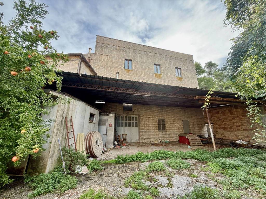 Palazzo / stabile a Recanati in Via Spazzacamino, 3 - Foto 5