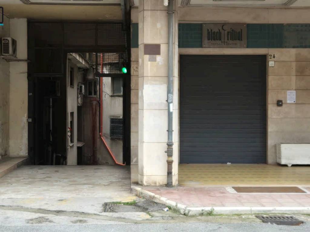Box / garage a Avellino in Via Campane, 26 - Foto 5