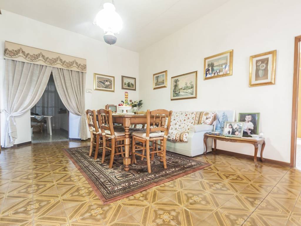 Rustico / casale a Campiglia marittima in Via Suveretana - Foto 4