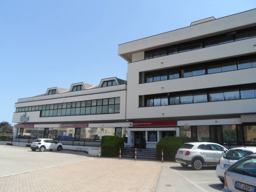 Immobile a San benedetto del tronto in Via Enrico Mattei, 1 - Foto 3