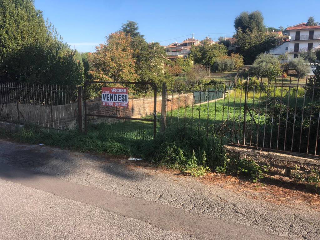 Terreno a Frascati in Via Macchia dello Sterparo - Foto 2