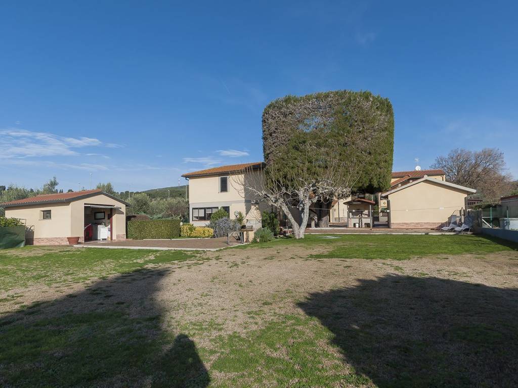 Rustico / casale a Campiglia marittima in Via Suveretana - Foto 3