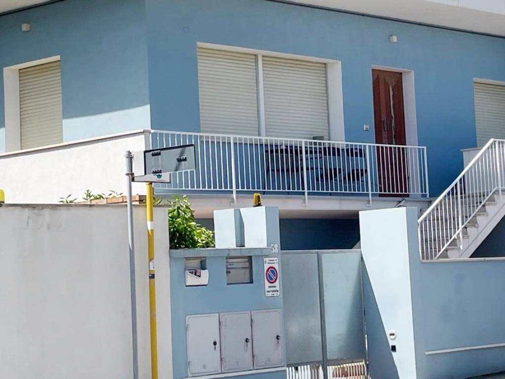 Appartamento a Falconara marittima in Via Italia, 58 - Foto 2