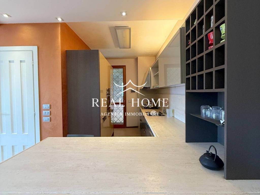 Villa a Carmignano in Via Carmignanese - Foto 4