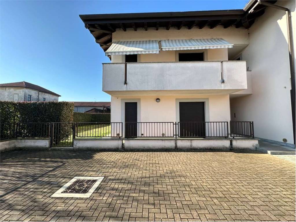 Appartamento a Momo - Foto 1