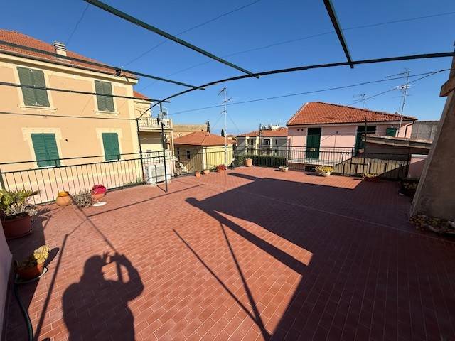 Appartamento a Spotorno in Via Demaestri, 43 - Foto 4