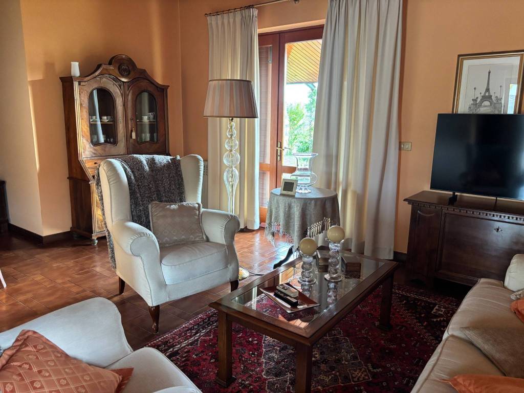 Villa a Cormons in Via Giuseppe Verdi - Foto 3