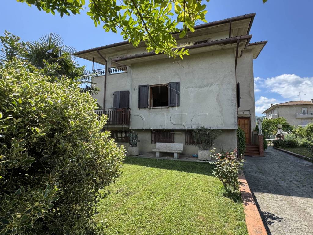 Villa a Città di castello in Via Cipriano Angioloni, 18 - Foto 4