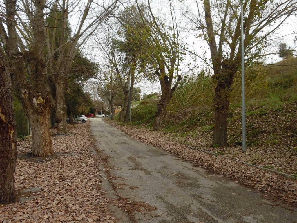 Casa indipendente a San benedetto del tronto in Via Madonna della pietà - Foto 2