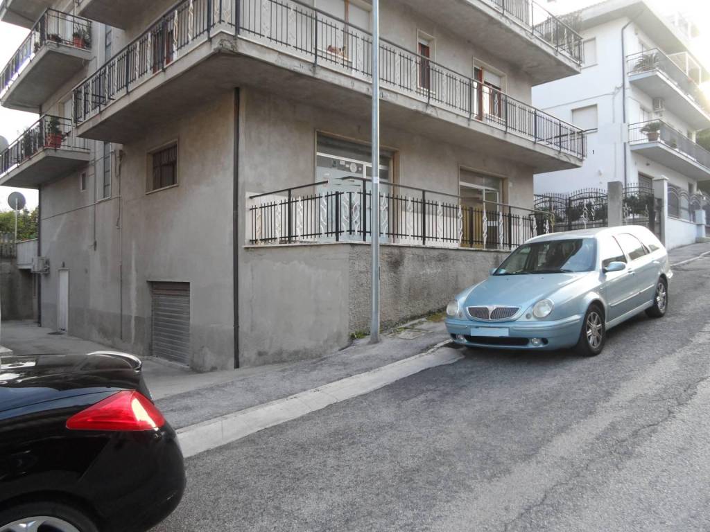 Appartamento a San benedetto del tronto in Via Santa Lucia - Foto 4