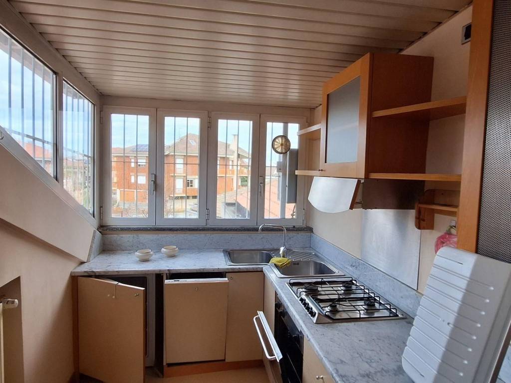 Appartamento a Asti in via giovanni vincenzo auna, N. 8 - Foto 2