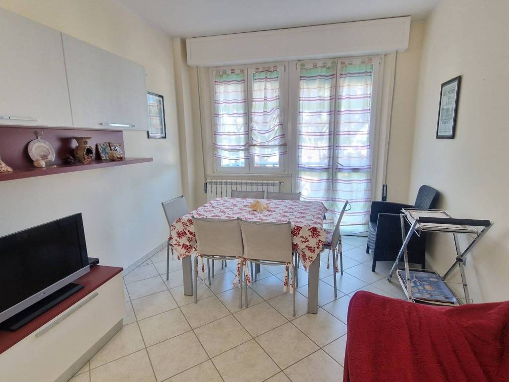 Appartamento a Comacchio in Viale Giosuè Carducci, 97 - Foto 2