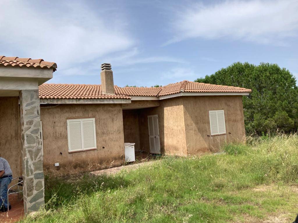 Villa a Arzachena in via monticanaglia - Foto 5