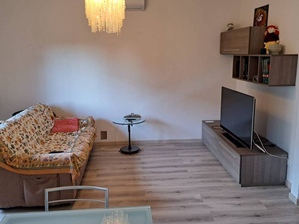 Appartamento a Parma in Strada Battibue - Foto 2