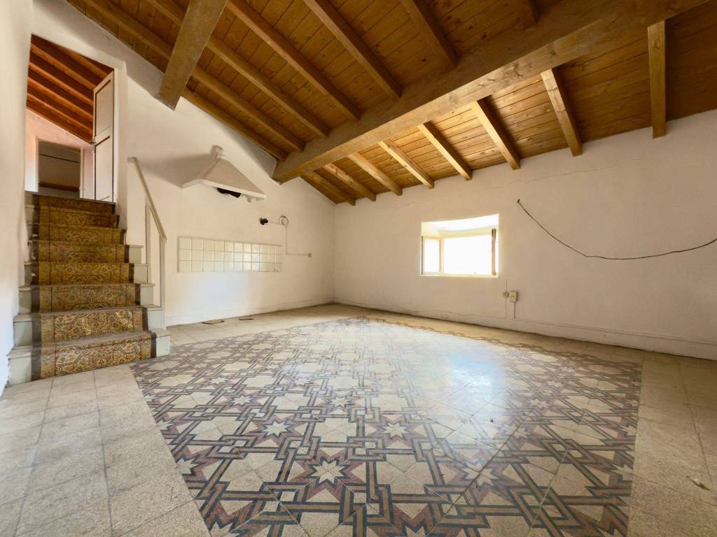 Attico / mansarda a Massa marittima in Piazza Giuseppe Garibaldi - Foto 3